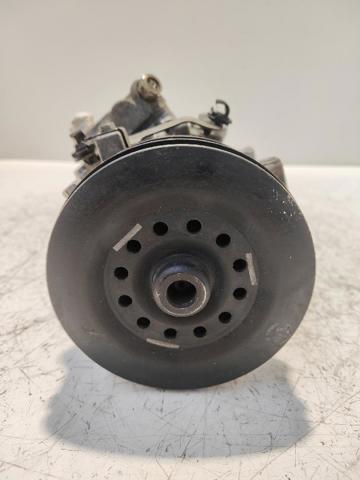 4472601494 TOYOTA Compresor de aire acondicionado  en stock Córdoba