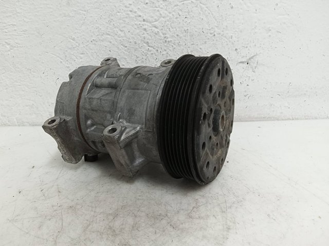 4472601744 TOYOTA Compresor de aire acondicionado  en stock Gandía