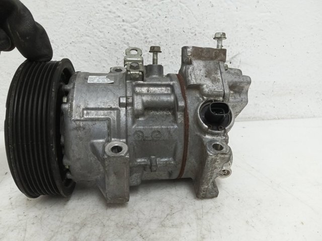 TOYOTA 4472601744 Compresor de aire acondicionado  disponible Lugo