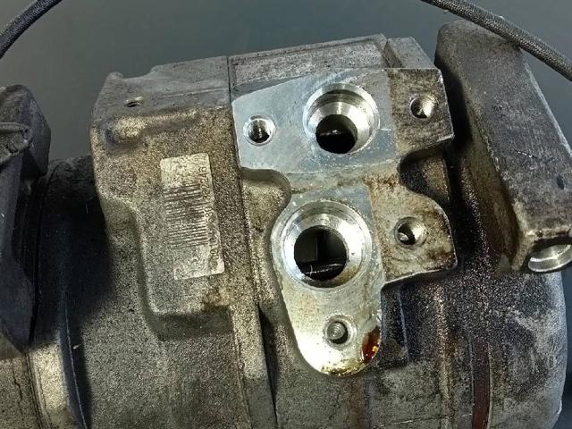 4472801800 IVECO Compresor de aire acondicionado  en stock Gandía