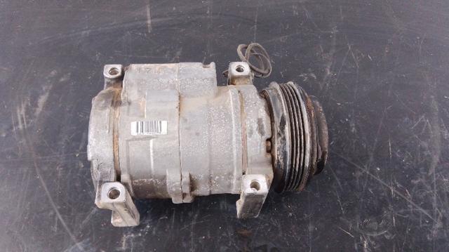 4472801800 IVECO Compresor de aire acondicionado  en stock Gandía