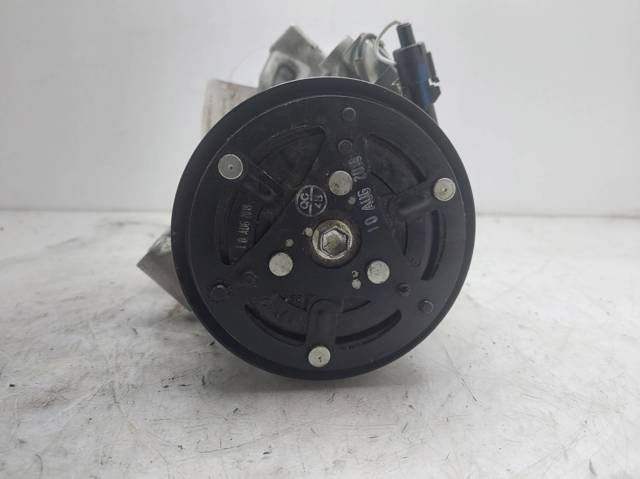 4472805040 Suzuki