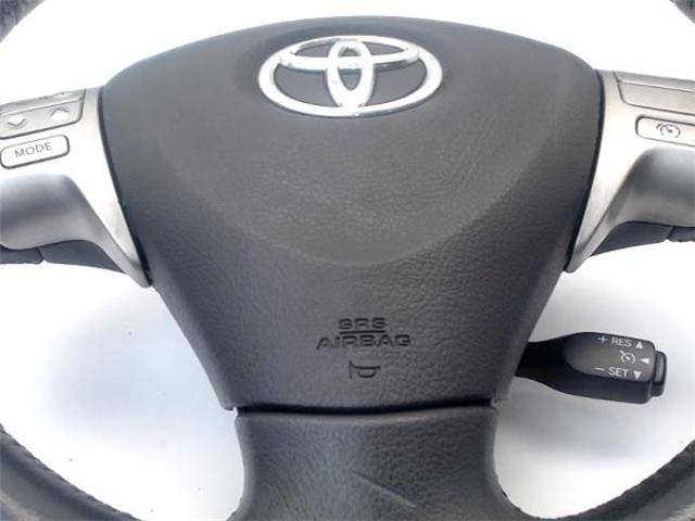 Volante Toyota Auris E15