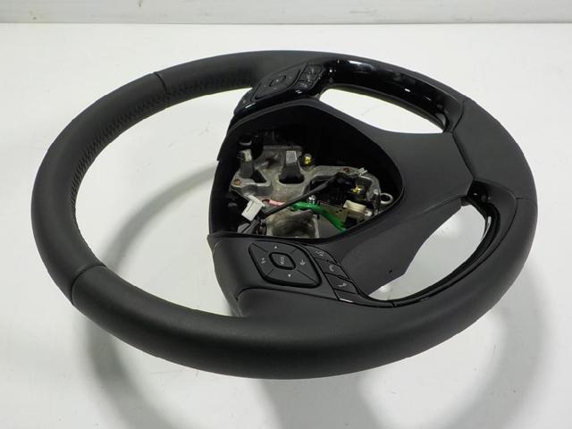 Volante Toyota C-HR X10