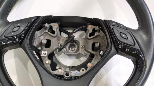 Volante Toyota C-HR X10