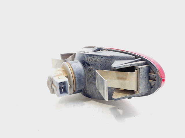 45106 Luz antiniebla trasera  disponible Burgos