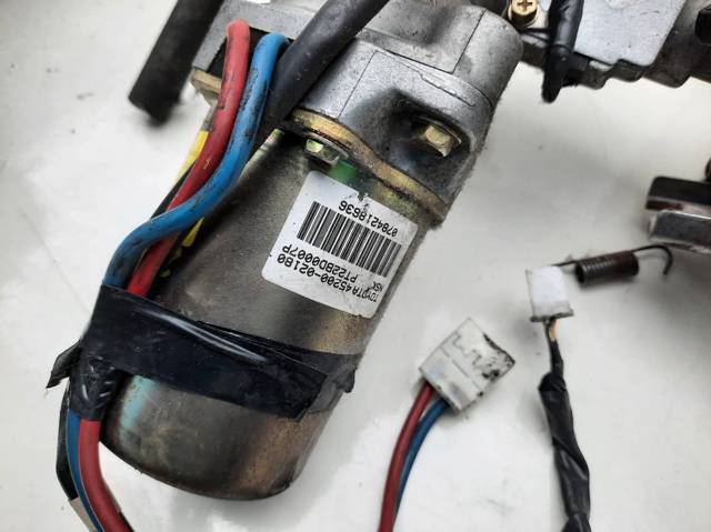 Columna de dirección Toyota Corolla E12