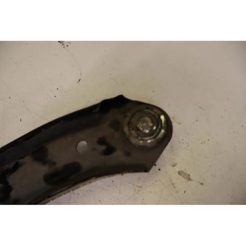 SUZUKI 4520261M00 Brazo inferior izquierdo de la suspensión delantera  disponible Lugo