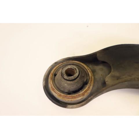 SUZUKI 4520265J00 Brazo inferior izquierdo de la suspensión delantera  comprar en Murcia