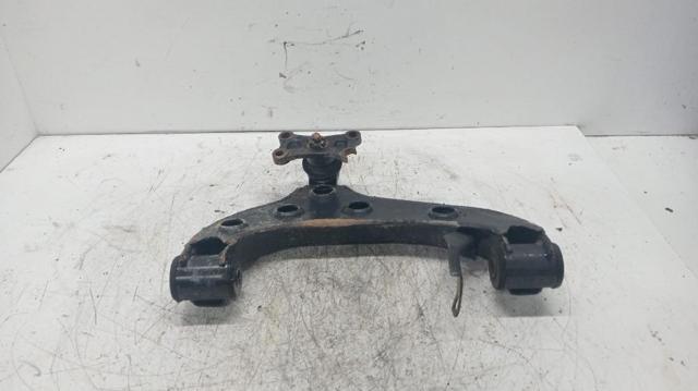 4520285C00 SUZUKI Brazo inferior izquierdo de la suspensión delantera  disponible Vigo