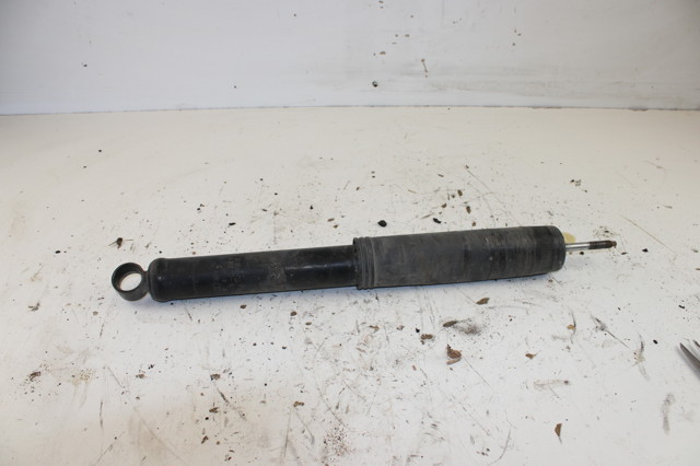 4531008301 SSANG YONG Amortiguador trasero  en stock Gandía