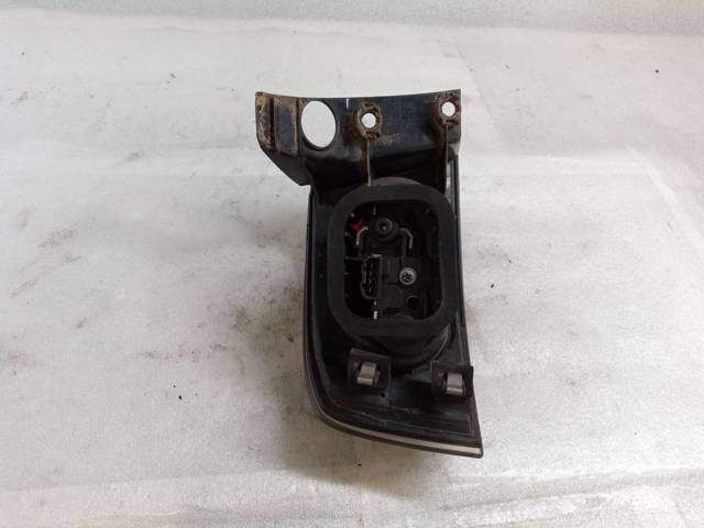 VAG 45405 Piloto trasero exterior derecho  disponible Lugo