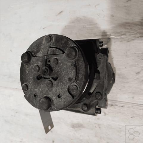 4588121 FORD Compresor de aire acondicionado  disponible Ourense