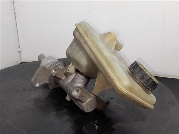 Cilindro maestro de frenos 4601000QAG NISSAN
