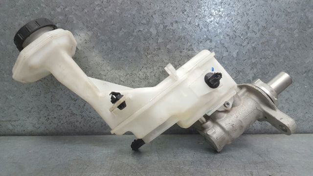 460104EH1A NISSAN Cilindro principal de freno  comprar en Jaén