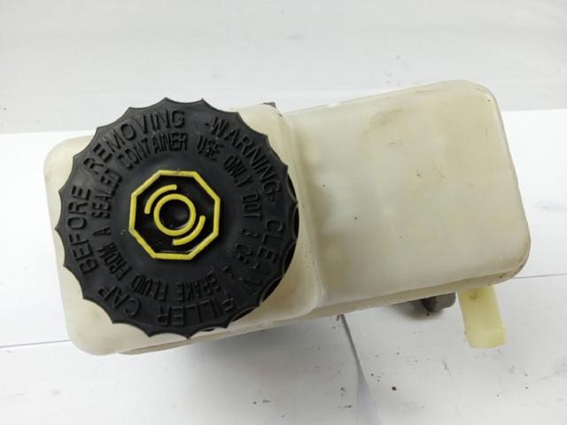 Cilindro principal de freno Nissan Navara D40M