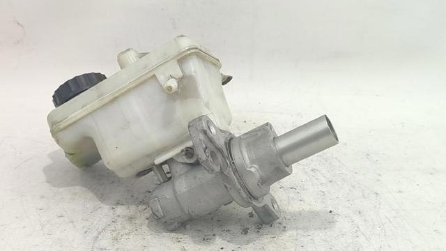 460110001R RENAULT Cilindro maestro de frenos  en stock Córdoba