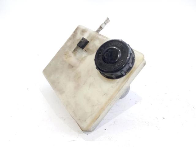 460110032R RENAULT Cilindro principal de freno  disponible Ourense