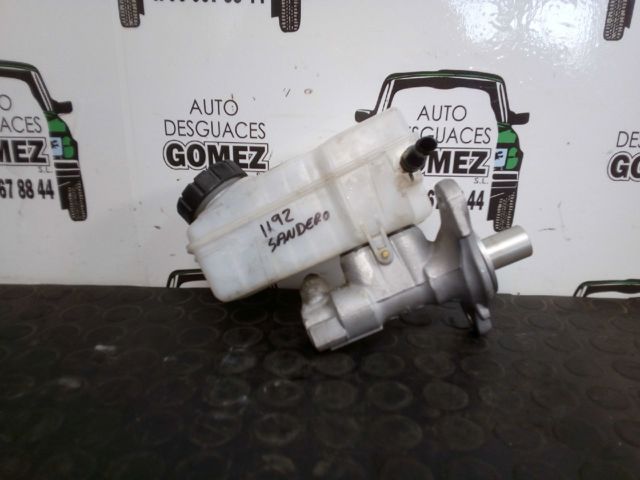 Cilindro principal de freno Dacia Logan 2 L8_