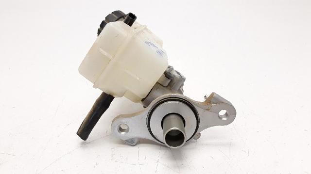 Cilindro principal de freno Dacia Logan 2 L8_