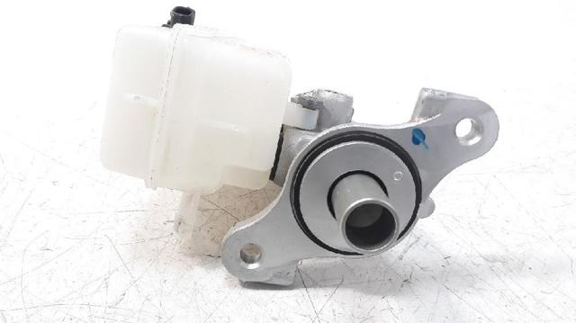 Cilindro principal de freno Dacia Logan 2 L8_