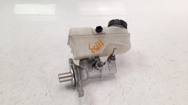 Cilindro principal de freno Dacia Logan 2 L8_