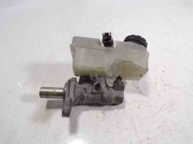 460112629R RENAULT Cilindro maestro de frenos comprar Alcalá