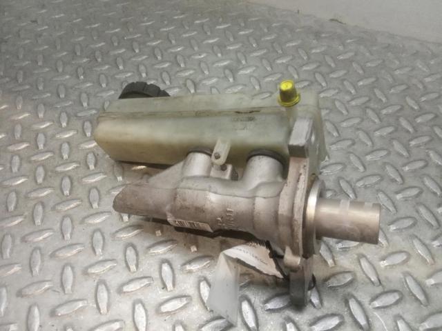 460115826R Cilindro principal de freno  disponible Burgos