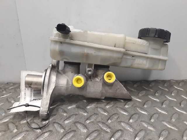 RENAULT 460115826R Cilindro maestro de frenos comprar Barcelona