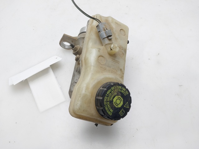 460115826R Renault (RVI)