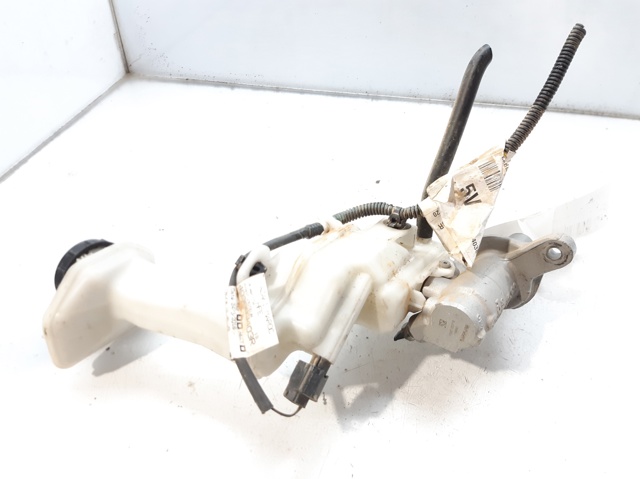 460116191R RENAULT Cilindro maestro de frenos  en stock Gandía