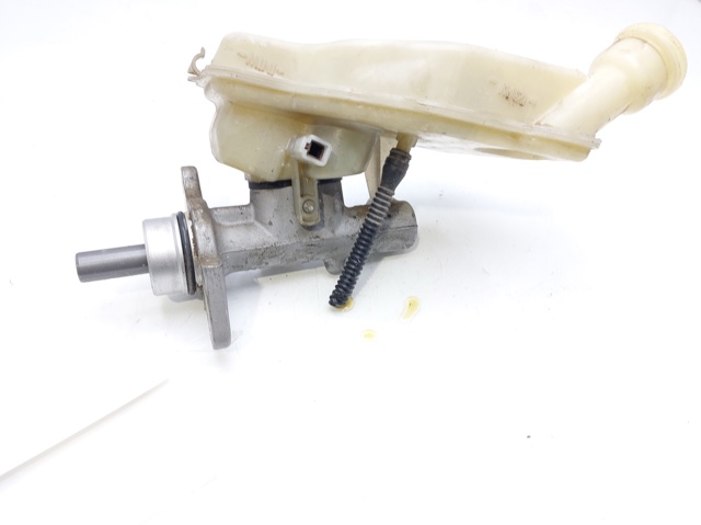 Cilindro maestro de frenos Peugeot 807  desde 50,82 €