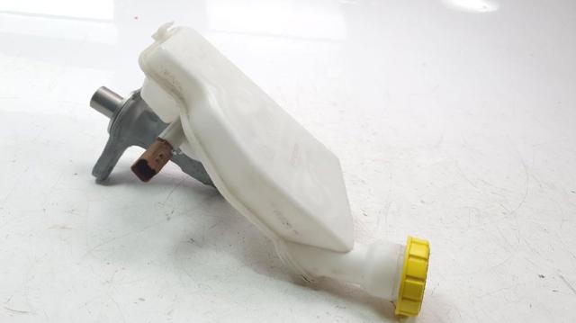 Cilindro principal de freno Peugeot 208 CA, CC