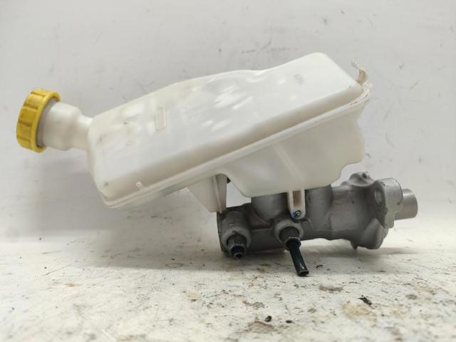 Cilindro principal de freno Peugeot 208 CA, CC