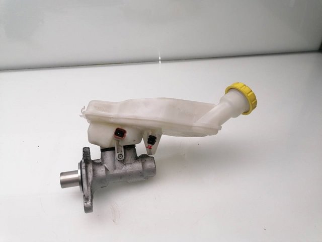 4601R8 PEUGEOT Cilindro maestro de frenos comprar Madrid