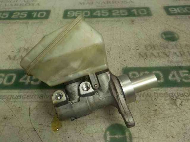 4601V8 Cilindro maestro de frenos comprar Sevilla