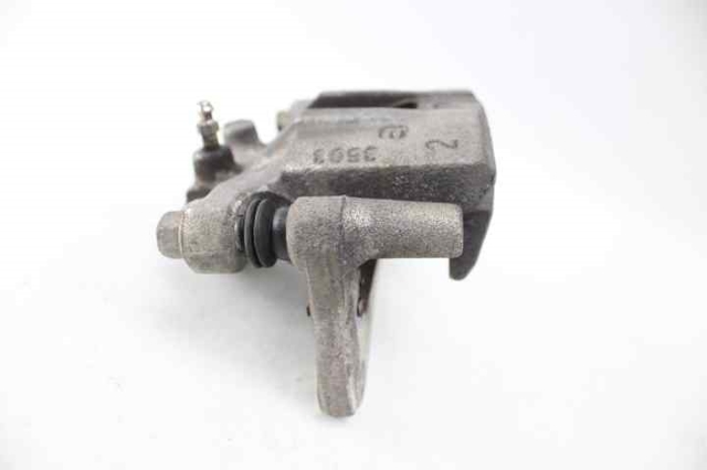 4605A263 MITSUBISHI Pinza de freno trasera izquierda comprar Madrid