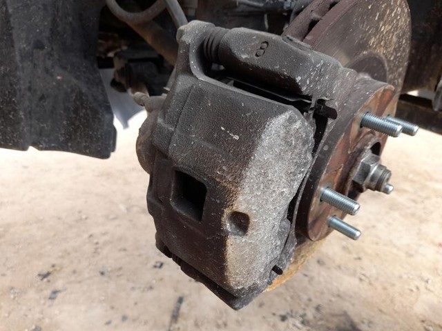 Pinza de freno, Eje delantero izquierda 4605A861 MITSUBISHI