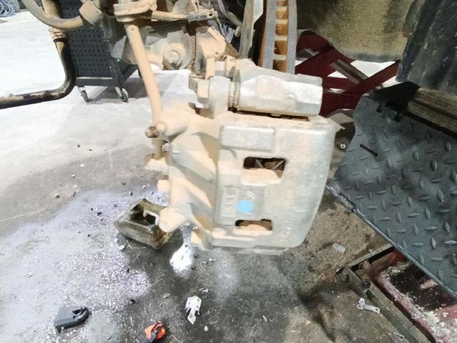 MITSUBISHI 4605A861 Pinza de freno delantera izquierda  comprar en Ponferrada