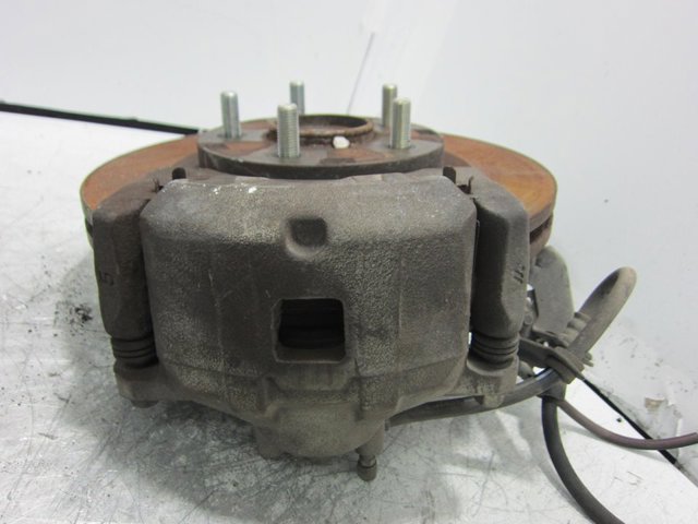 4605A862 Pinza de freno delantera derecha  en stock Granada