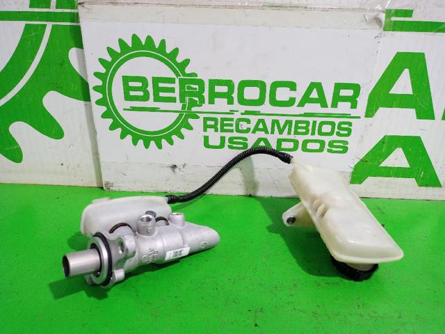 460910006R Depósito de líquido de frenos  en stock Sabadell