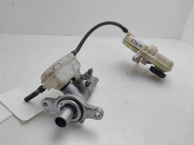 460910006R Renault (RVI)