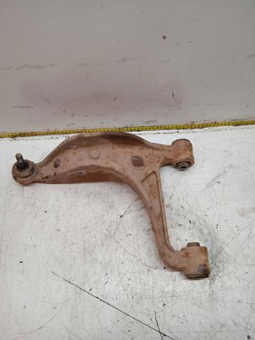 Brazo superior derecho de la suspensión trasera 4620165J00 SUZUKI