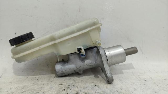 Cilindro principal de freno para Mitsubishi Colt VI (Z3A)