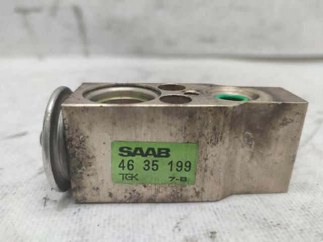 Válvula TRV, aire acondicionado  4635199 GM