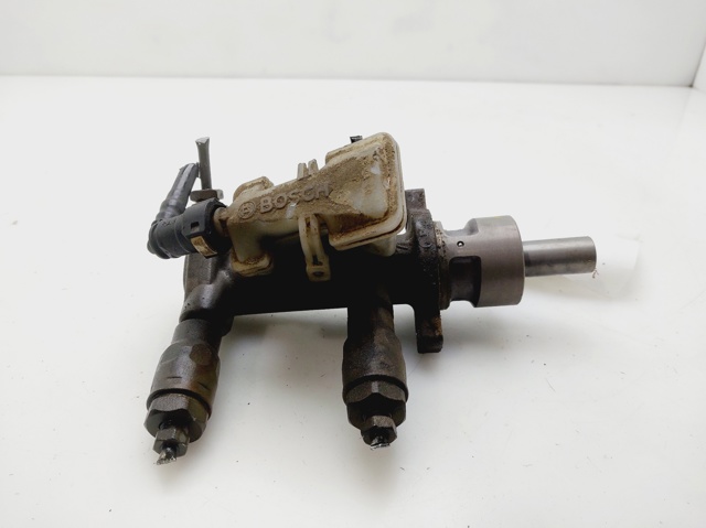 Cilindro maestro de frenos para Ford Focus DAW, DBW