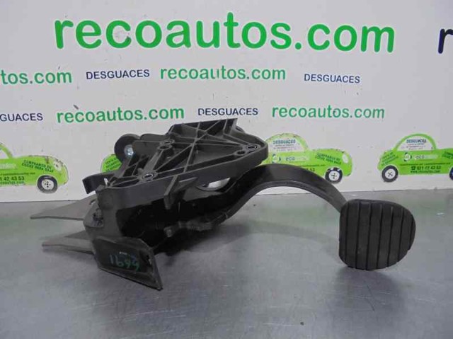 Pedal de freno 465010003R Renault (RVI)