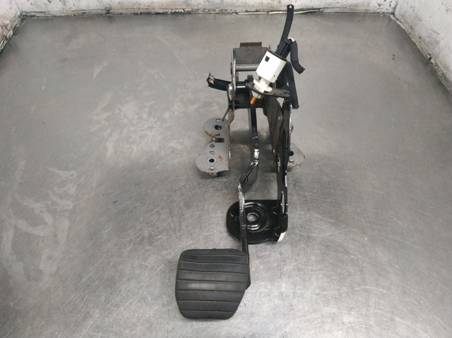 465010015R Renault (RVI)