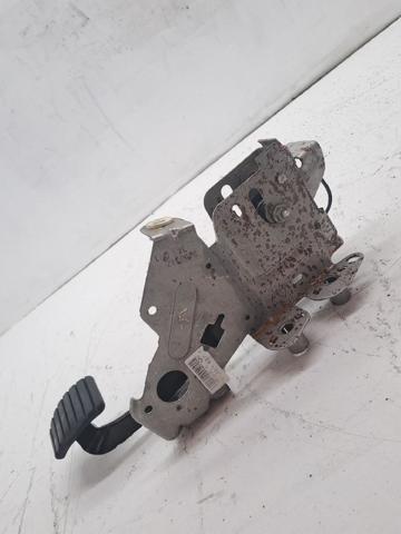 RENAULT 465010015R Pedal de freno  comprar en Albacete