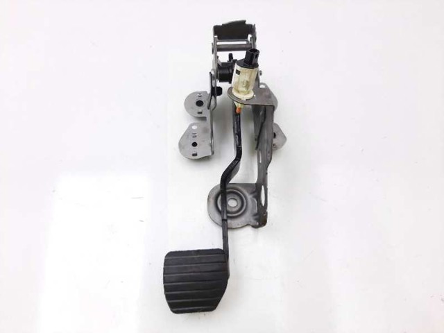 465010015R RENAULT Pedal de freno  comprar en Oviedo